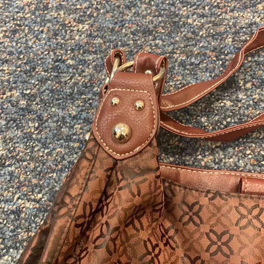 Purse  - Picture 3 of 5